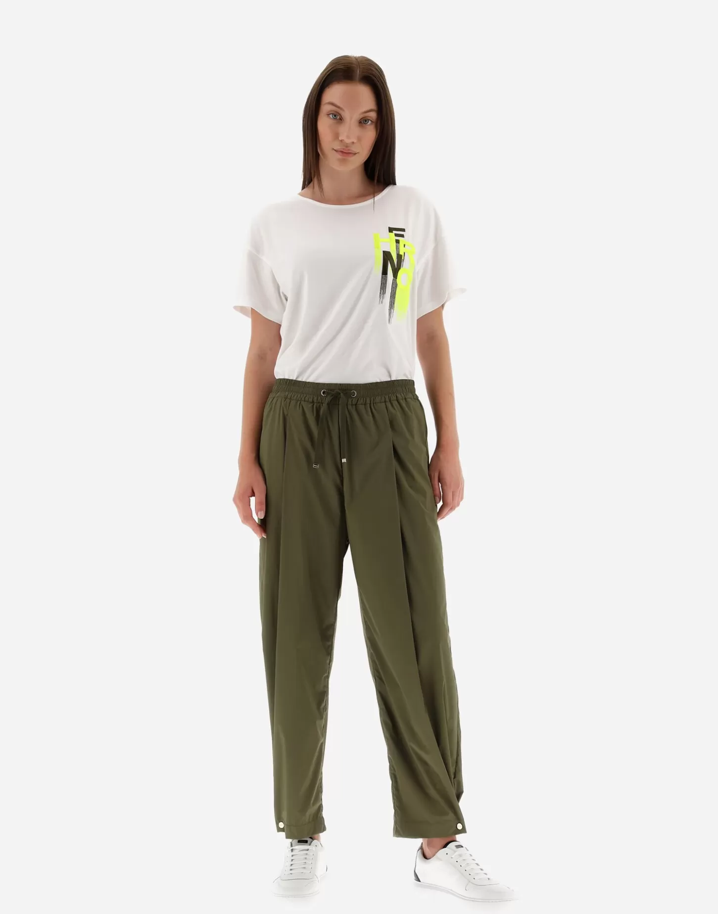 Hose-Herno Hose Aus Light Nylon Stretch Military